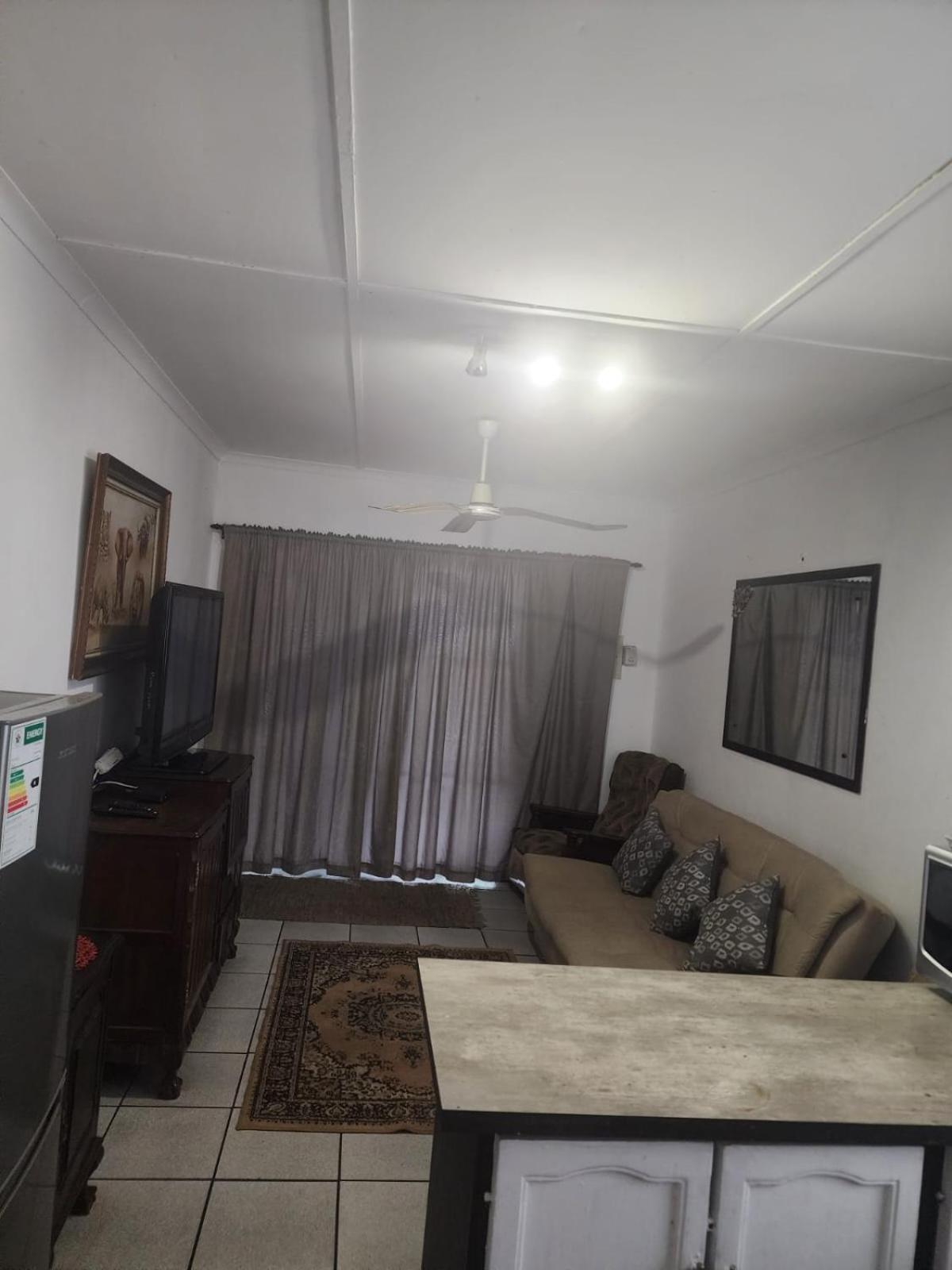 Appartamento Cassiandra Place Unit 1 Richards Bay Esterno foto